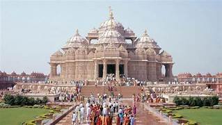 Attention Devotees: BAPS Hindu Temple's Dress Code Bans These Items!