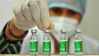 Covishield Vaccine Linked to Increased Risk of Blood Clotting, Heart Attack? Know What is TTS