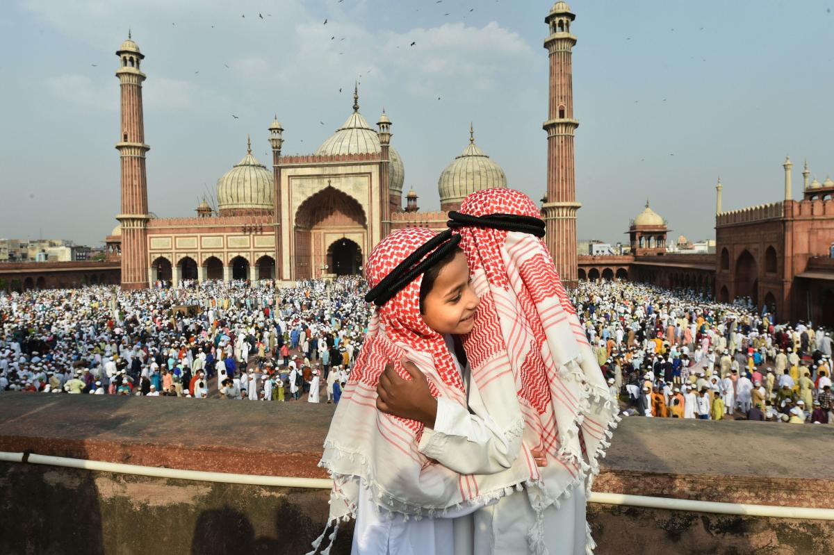 Eid-ul-Fitr 2024: Route Diversion from Hyderabad-Lucknow to Patna, Parking Relief, and Holiday Changes - Details of Eid Arrangements