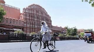 IMD Weather Alert: Deadly Heat Wave Continues in North India; Latest Monsoon Update