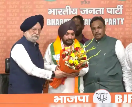 Arvinder Singh Lovely Joins BJP After Resigning as Delhi Congress President