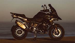 Stunning BMW R 1300 GS Launched in India – Price Equals 20 Splendor Plus Bikes!