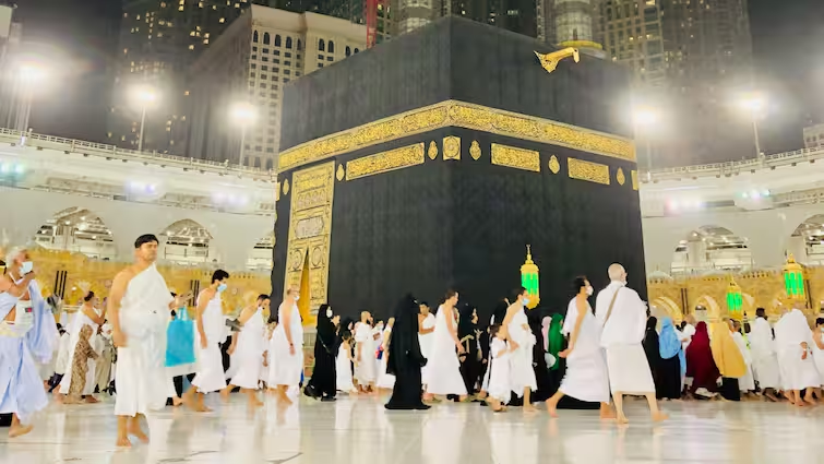 Haj Yatra 2024: Heat becomes fatal in Saudi Arabia! 19 Haj pilgrims die due to heat stroke| 14 Jordanians, 5 Iranians Perish in Mecca, Medina