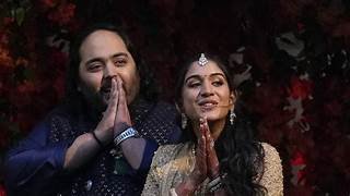 Anant-Radhika wedding Today: Baraat will reach Jio World Center at 3 pm; after Varmala, wedding rounds will be at 9.30 pm| know the dress code is special