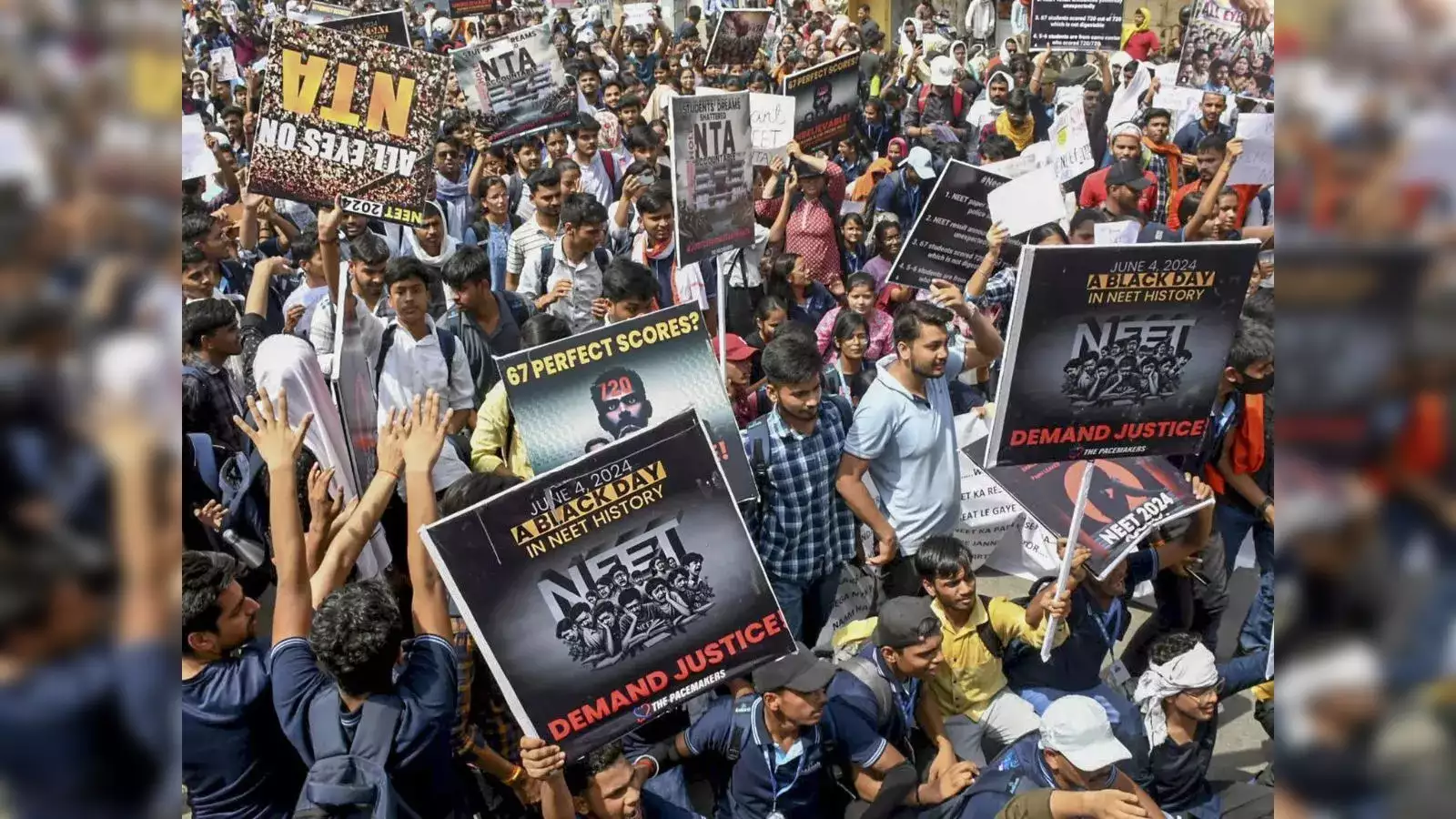 Karnataka Bill Against NEET: Amid Outrage and Protests Follow, This State Passes Bill Exempting NEET Exam!