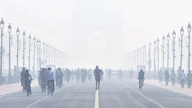 Delhi-Noida Suffocates: 72-Hour Breathing Crisis, Pollution Zones!