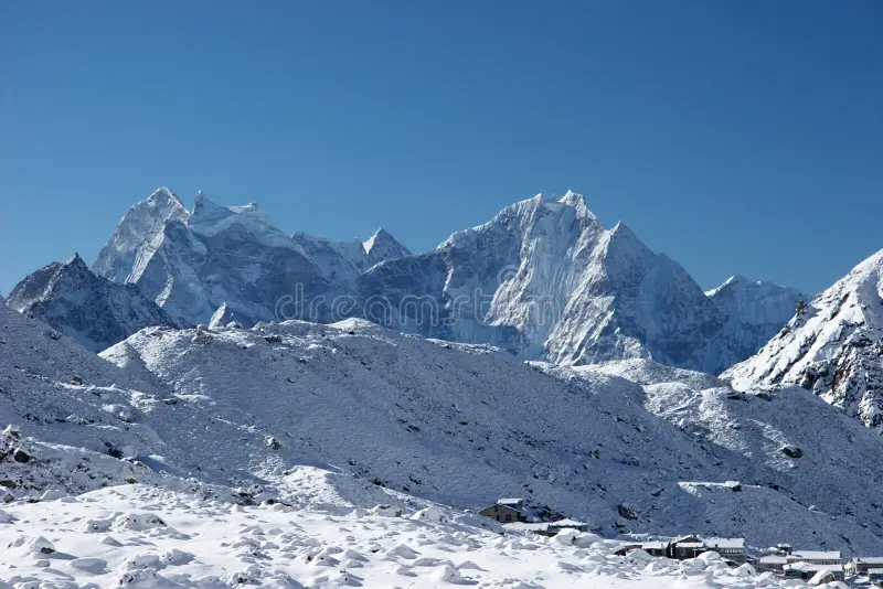 Snow on Himalayas Triggers Delhi Freeze, why? What does science say?
